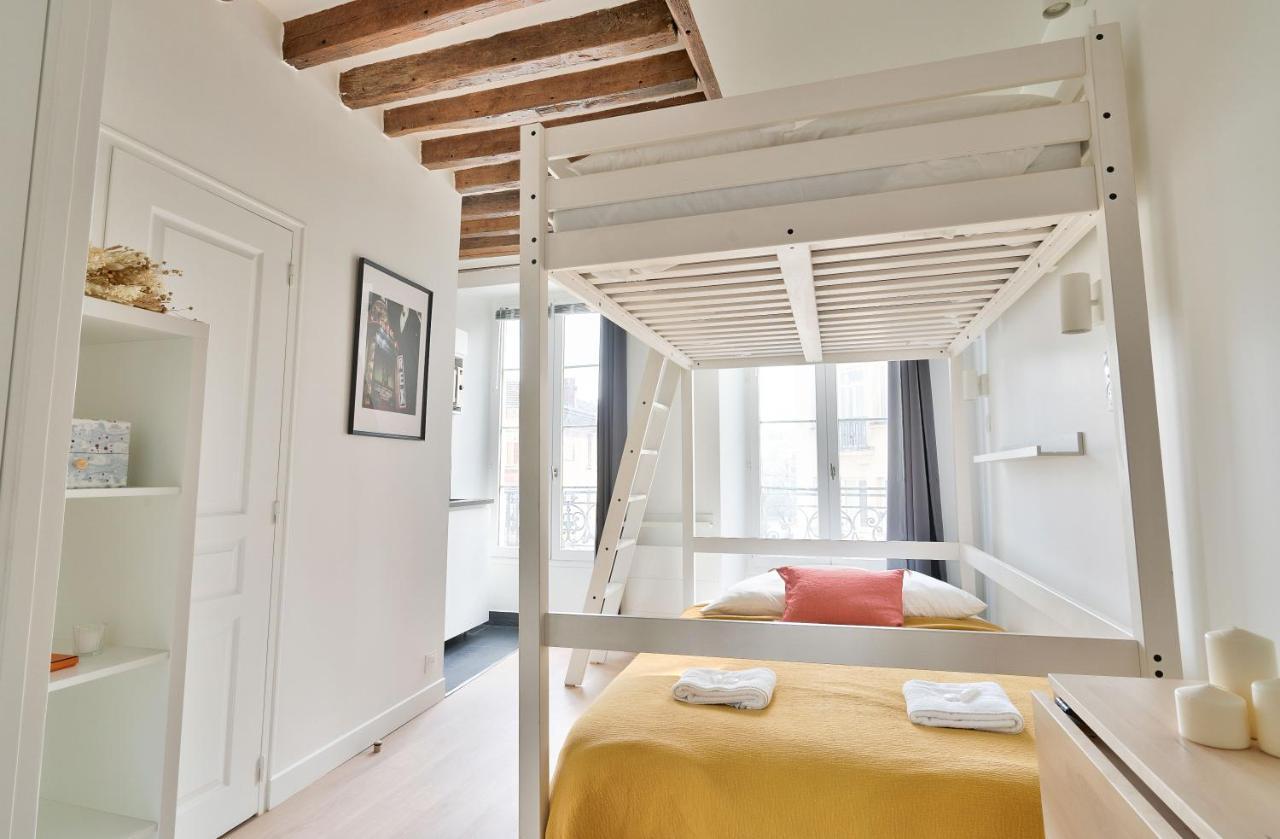 Stylish Mezzanine Studio In The Heart Of Paris 3F 외부 사진