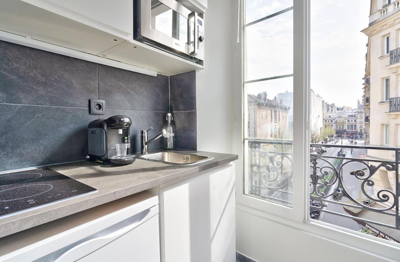 Stylish Mezzanine Studio In The Heart Of Paris 3F 외부 사진
